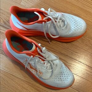Hoka Mach 6 White and Orange Men's Running Shoes